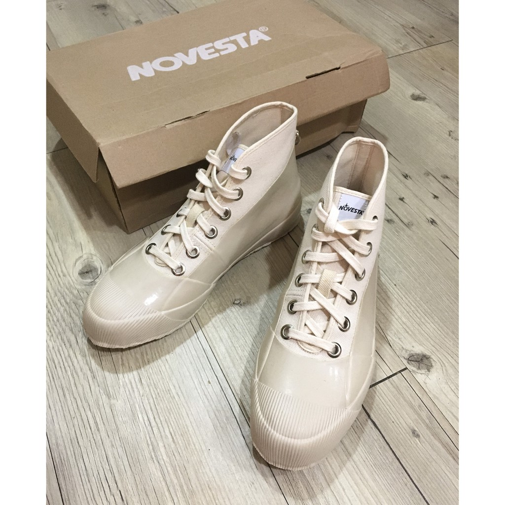 Novesta hot sale rubber sneaker