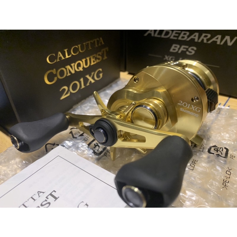 缺貨中全新左捲金康SHIMANO 22年款CALCUTTA CONQUEST 201 XG 打呆打虎