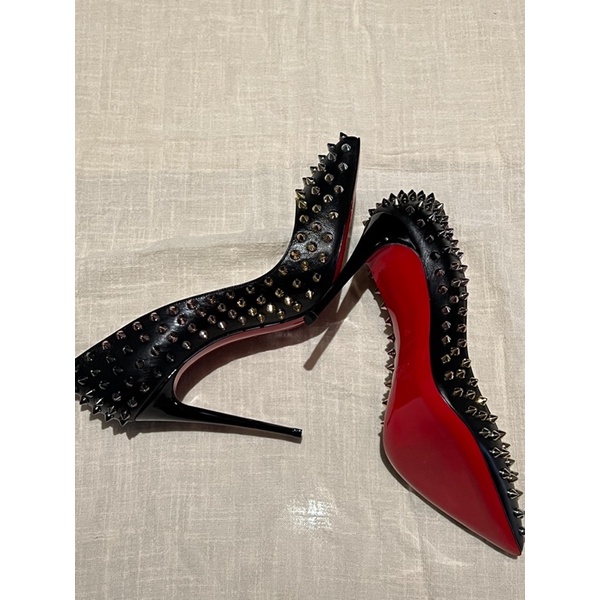 christian louboutin 紅底鞋紅底全卯釘高跟鞋| 蝦皮購物