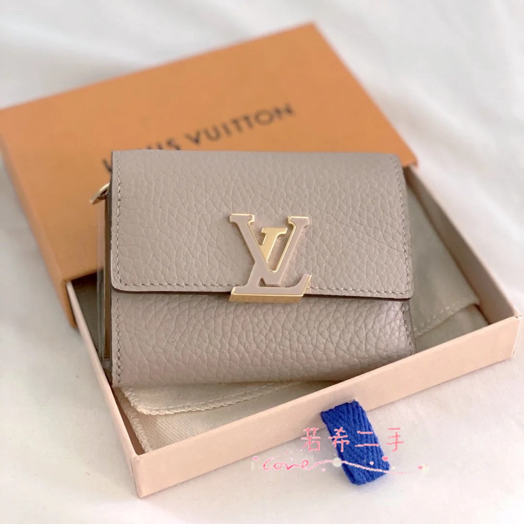 Louis Vuitton Capucines XS Wallet M68587 M68747 (M68747, M68587)