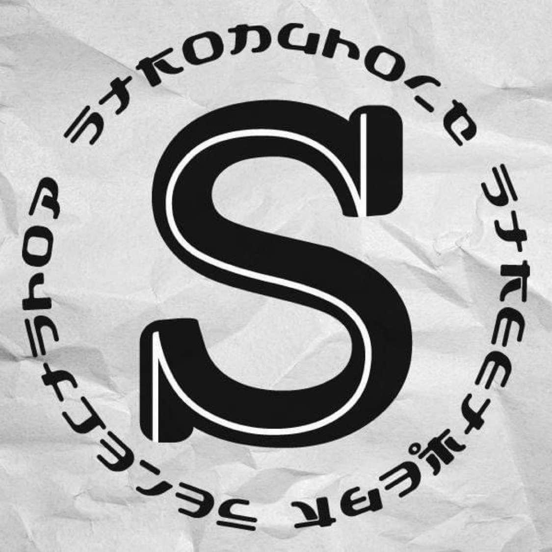 stronghold 服飾選貨店, 線上商店 | 蝦皮購物
