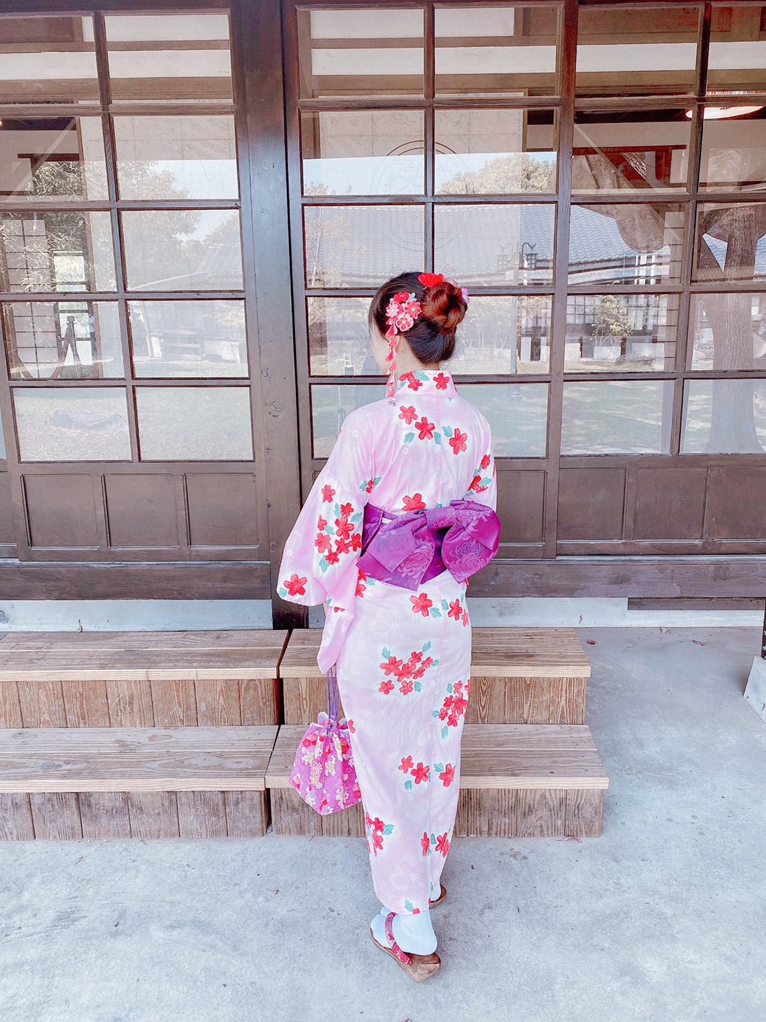 二手美妝保養衣服服飾正品roseica, 線上商店 | 蝦皮購物