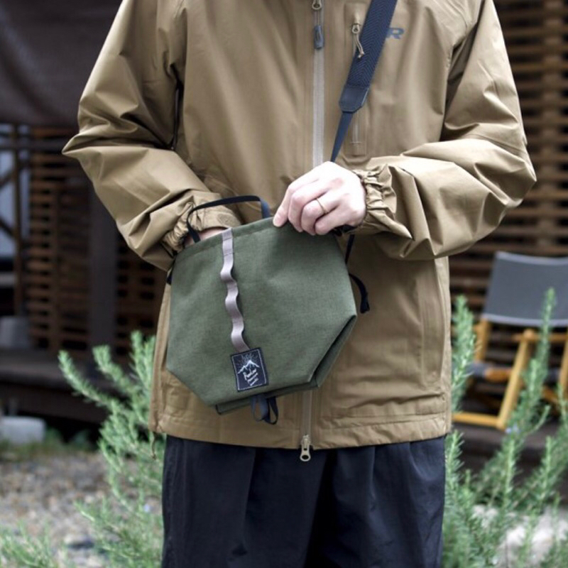 Kollect這個選物] Rawlow Mountain Works TABITIBI Tote 登山胸前包