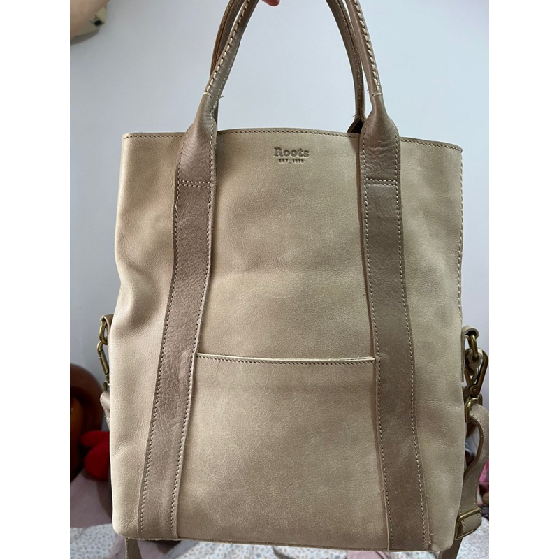 Roots on sale annex tote