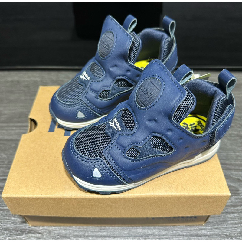 Reebok versa pump fury syn shop