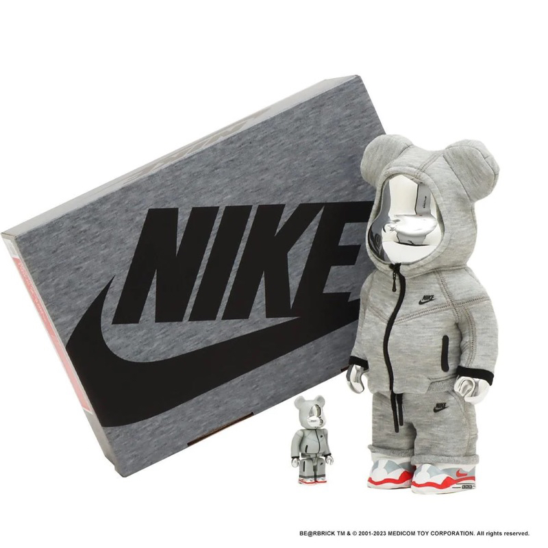 BE@RBRICK 庫柏力克熊bearbrick NIKE TECH FLEECE N98 10週年紀念熊